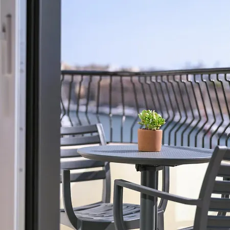 شقة Six In - Panoramic Marina View - 3 3 Baths - Valletta Ferry *