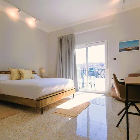Six In - Panoramic Marina View - 3 3 Baths - Valletta Ferry شقة بيرغو